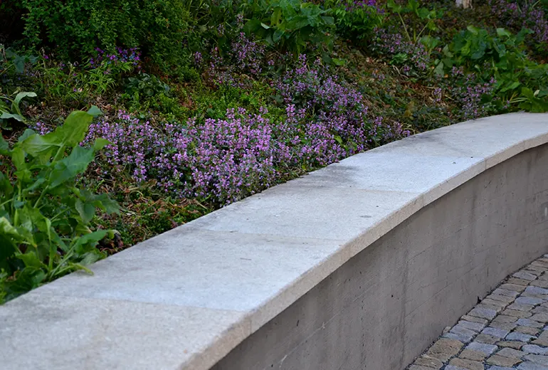 concrete-retaining-Wall